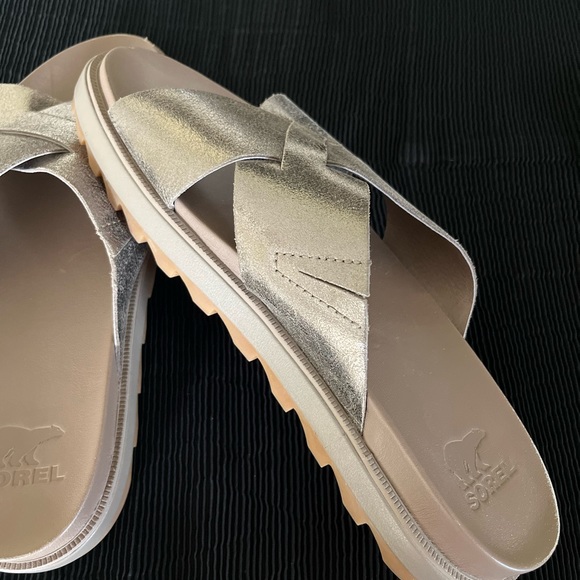 Sorel gold sandals - Picture 6 of 12